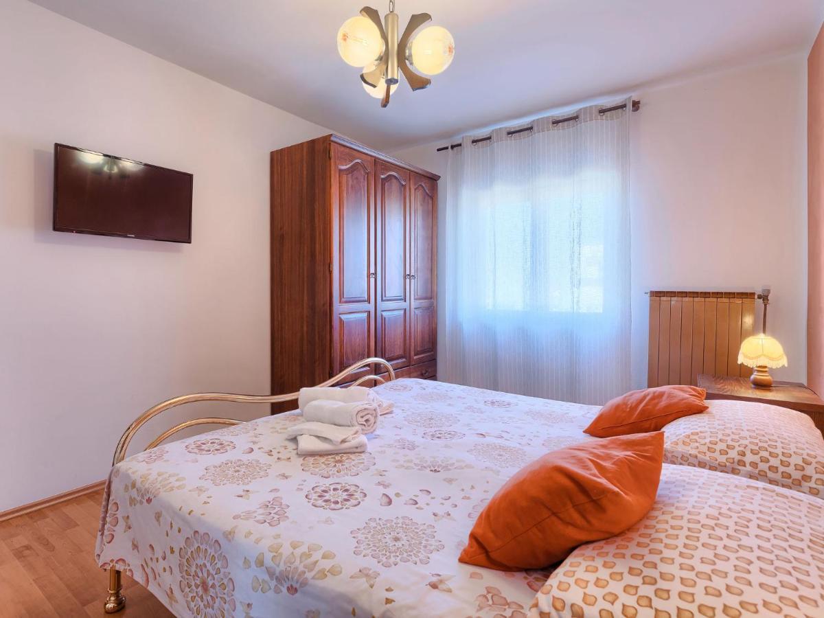 Apartment Chiara By Interhome Novigrad Istria Extérieur photo